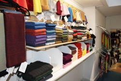 Scottish Knitwear Shop Image 8